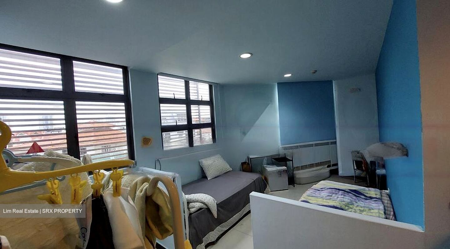 Dunman View (D15), Shop House #459843281